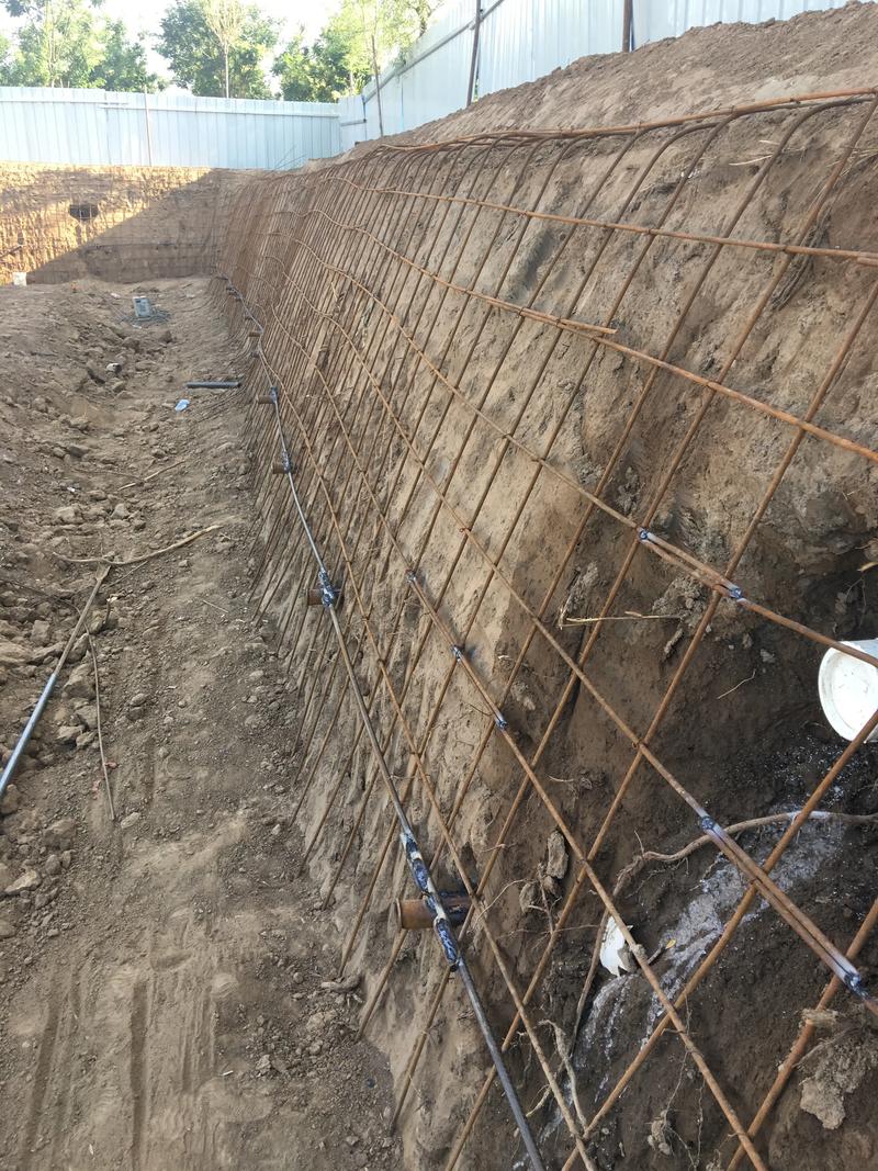吕梁汾阳边坡加固